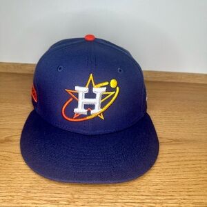 Houston Astros navy blue fitted hat. Size 6 7/8